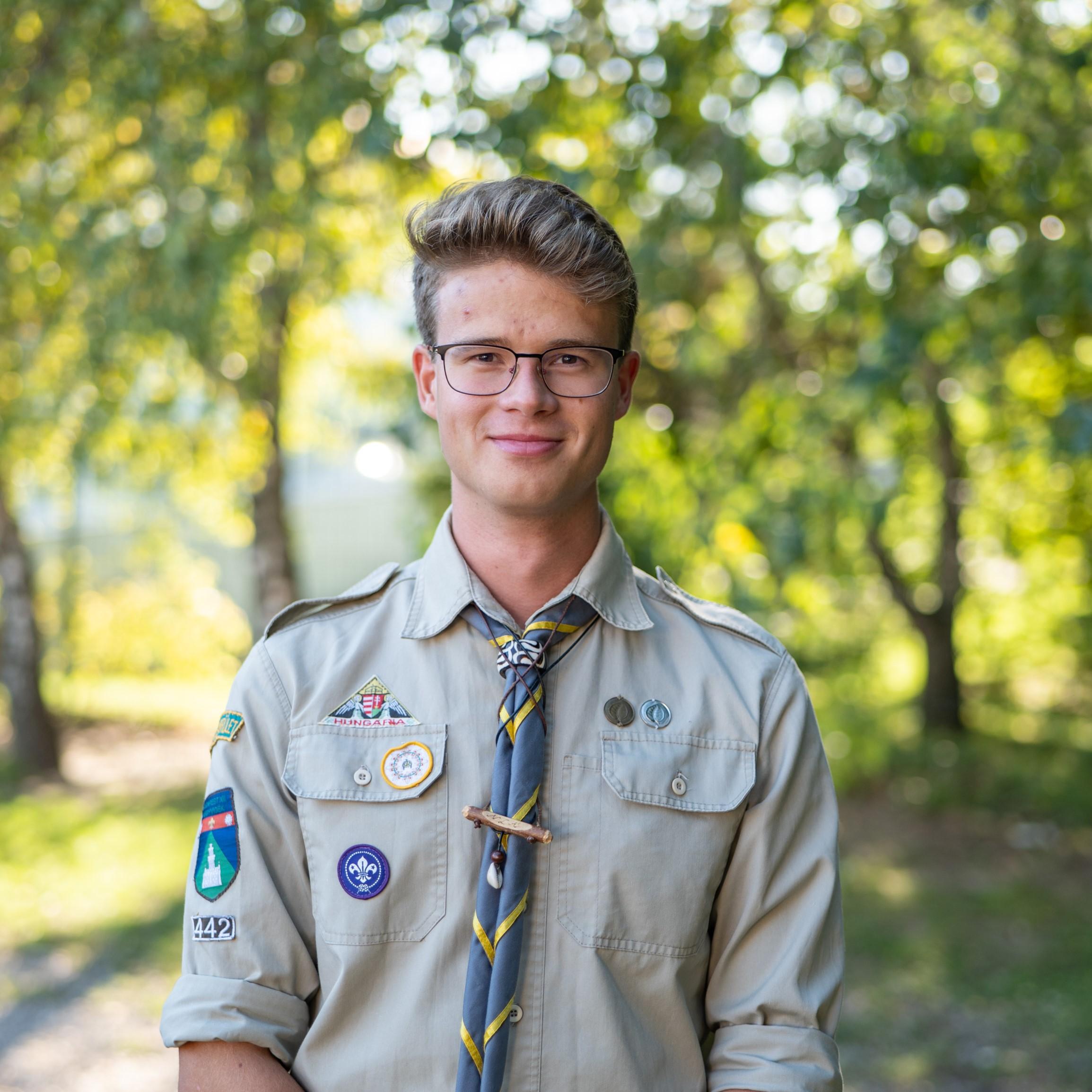 Ákos